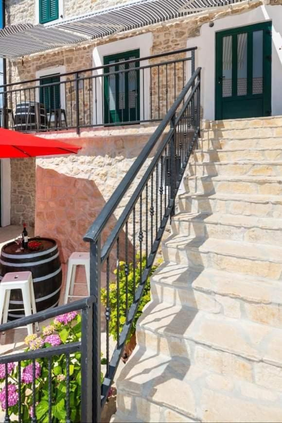 Kuca Za Odmor Megi Apartamento Posedarje Exterior foto