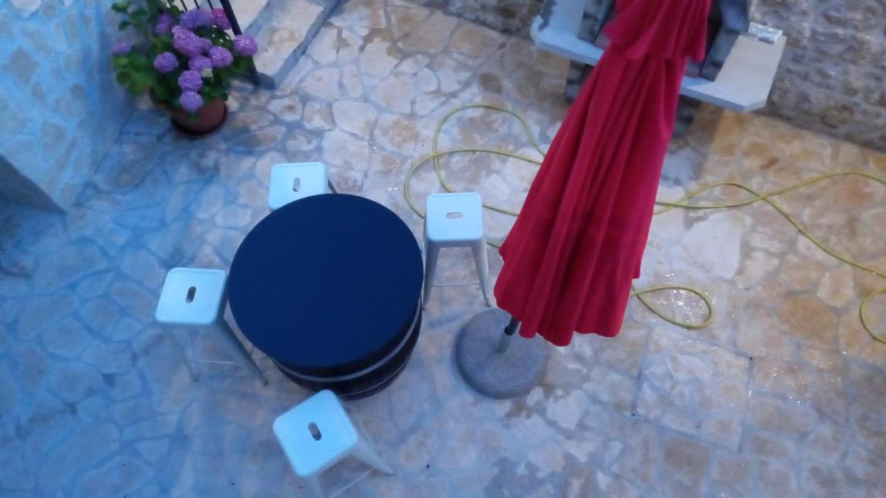 Kuca Za Odmor Megi Apartamento Posedarje Exterior foto